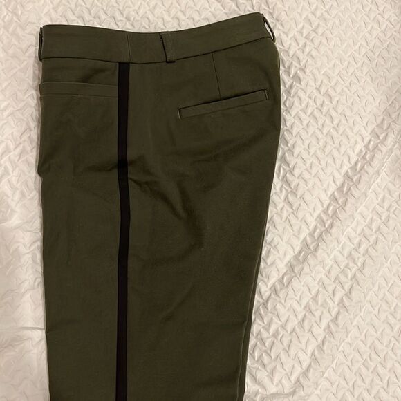 Banana Republic, ankle length Sloan pants, like new condition, size 0, - Picture 4 of 5